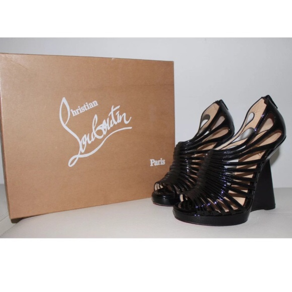 Christian Louboutin Disqueen - only worn once!